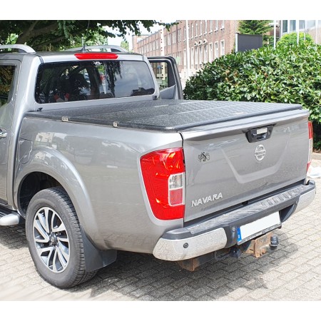 PROTECT premium foldable tonneau cover Nissan Navara NP300 Double Cab