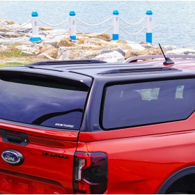 Maxliner roof rails for hardtops and cargo space covers