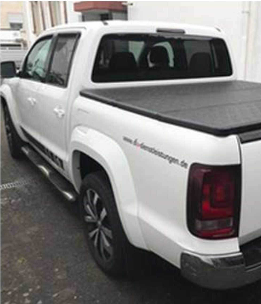 PROTECT foldable cargo compartment cover for VW Amarok pickup -4
